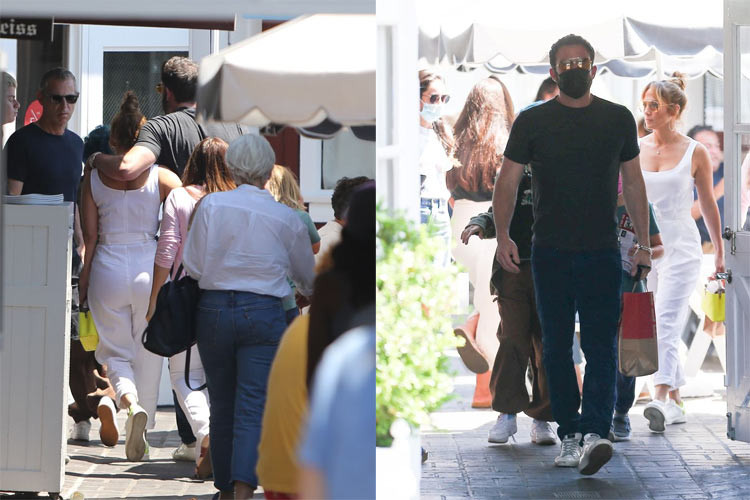 Nữ diễn viên kiêm ca sĩ 51 tuổi và người tình 48 tuổi quấn quýt với nhau như đôi chim câu sau bữa ăn tối tại Nobu ở Malibu. (Ảnh: Getty Images)