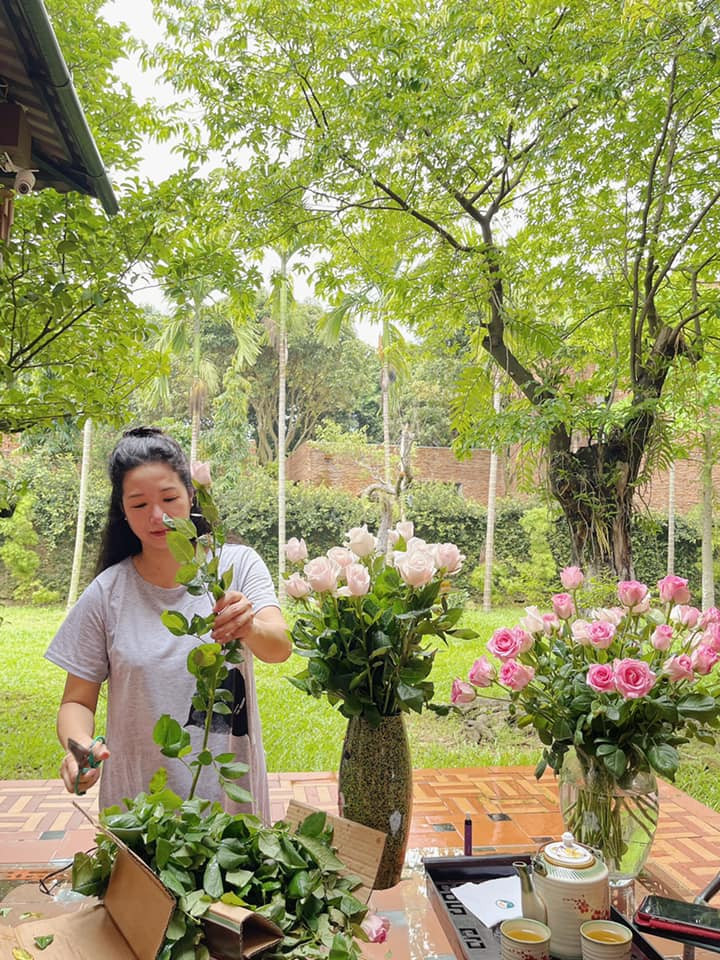 Thanh Thanh Hiền chọn cuộc sống làm mẹ đơn thân, sống an yên bên con gái ở tuổi 52.