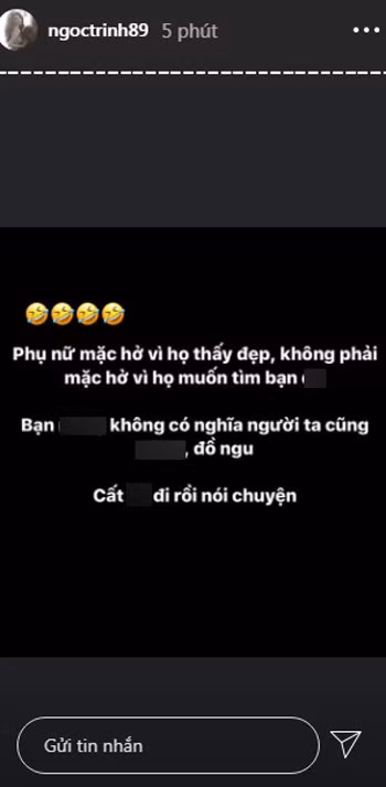 Tháng 9/2020, Ngọc Trinh lại dậy sóng mạng xã hội khi viết một status trên Instagram với rất nhiều từ ngữ nhạy cảm khi nói về việc cô bị chê mặc hở.