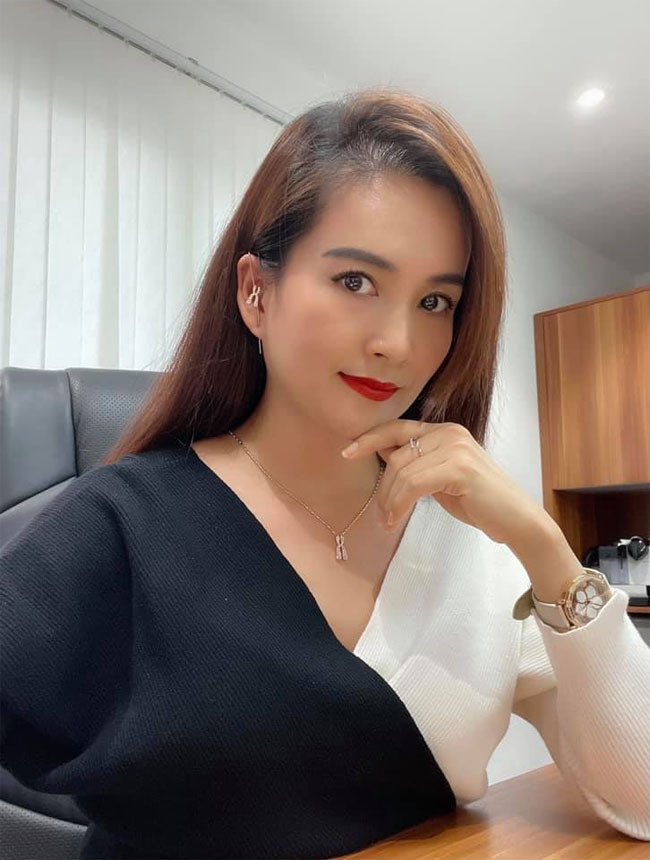 Tuy nhiên, thời gian gần đây cô khiến nhiều người phải ngỡ ngàng vì vẻ trẻ đẹp của mình.