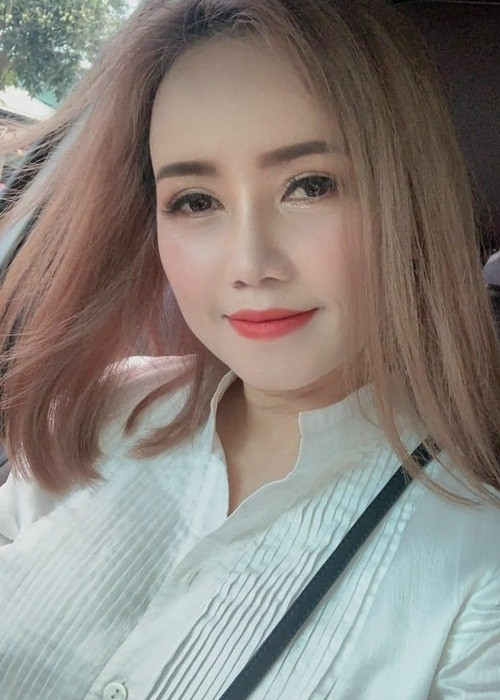 Nữ diễn viên lấy lại nhan sắc rạng rỡ sau lùm xùm bị hành hung gãy mũi.