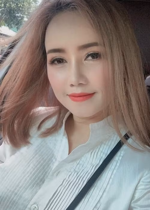 Nữ diễn viên lấy lại nhan sắc rạng rỡ sau lùm xùm bị hành hung gãy mũi.