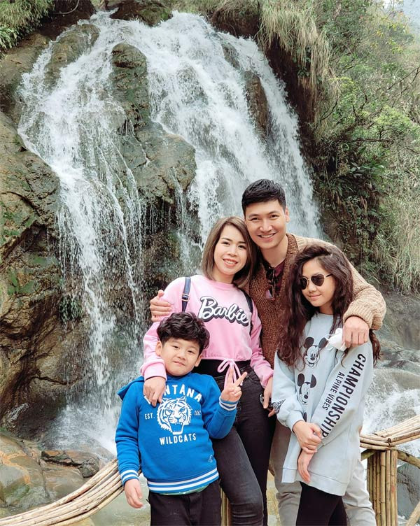 4 sao nam Vbiz benh vo cham chap, chieu het nac-Hinh-3