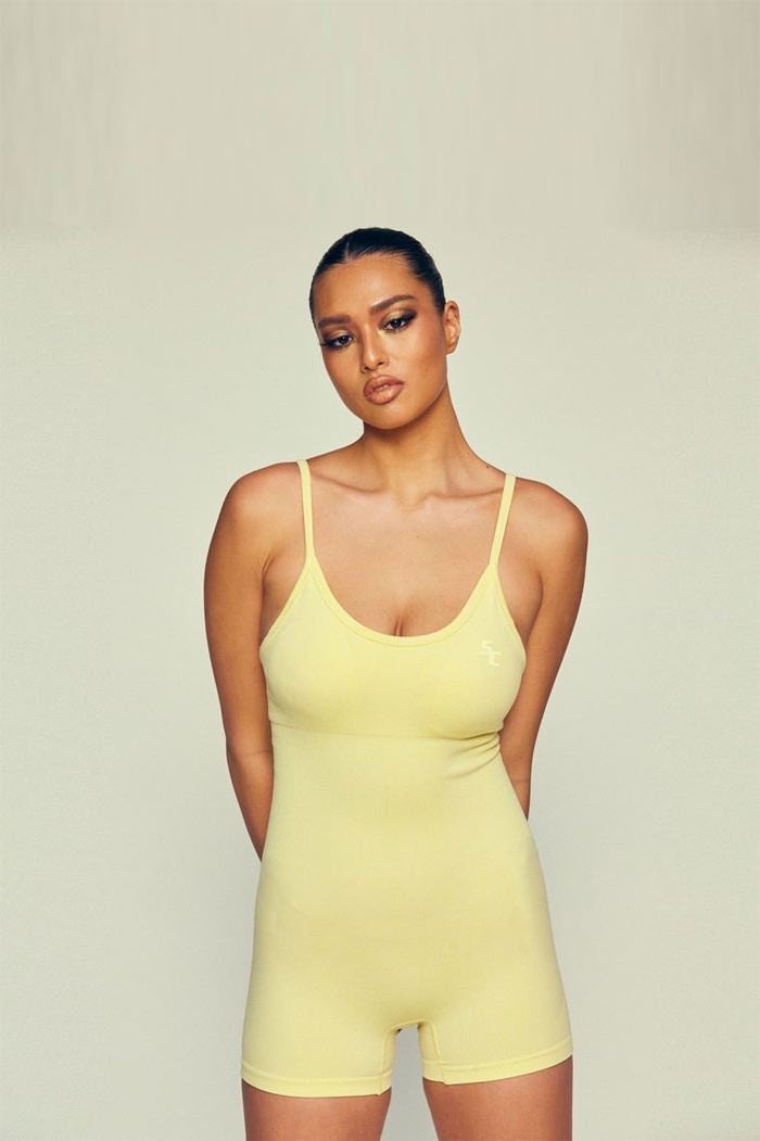 Về phía Anchilee cô luôn tự tin với vóc dáng của mình mặc cho những lời bình phẩm khiếm nhã.