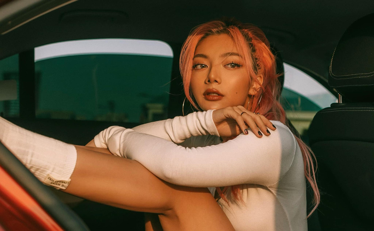 Lợi thế ngoại hình giúp mỹ nhân 9X thu hút người xem trong từng vai diễn.