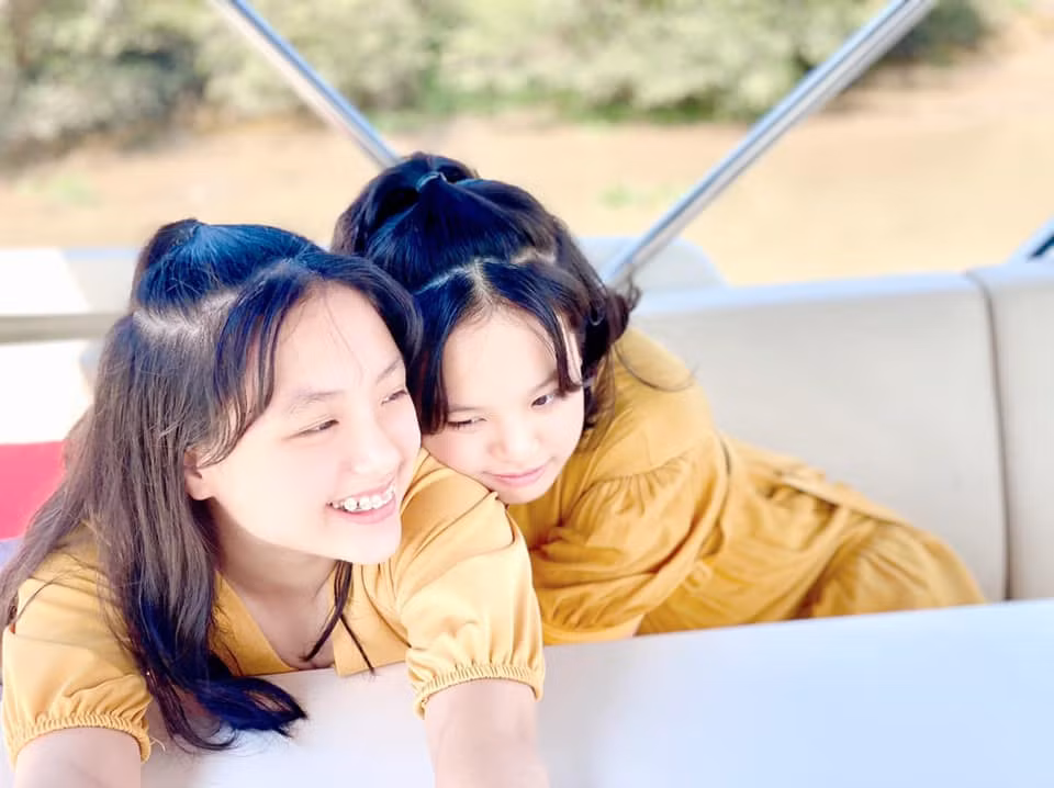 Vợ chồng Thúy Hạnh - Minh Khang cũng đầu tư cho con theo học tại trường quốc tế với mức học phí khủng.