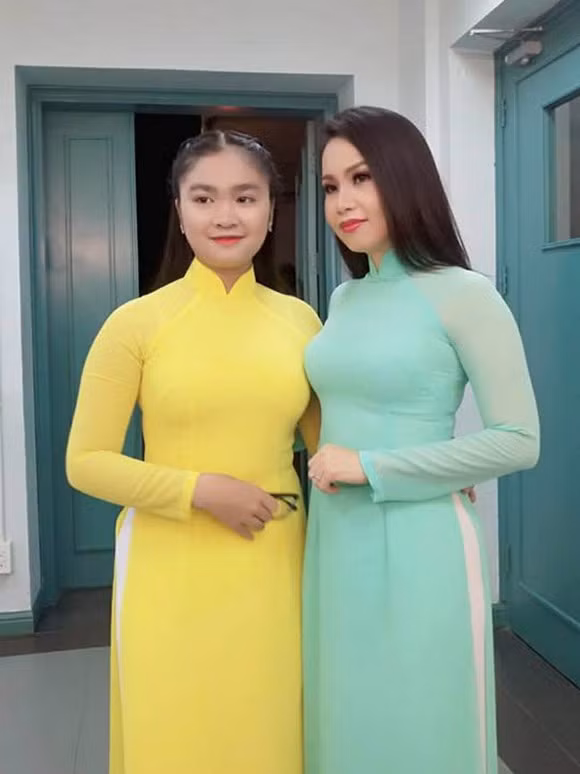 Là học trò đội ca sĩ Cẩm Ly, nên sau cuộc thi, Thiện Nhân nhận được nhiều sự giúp đỡ của vợ chồng nữ ca sĩ.