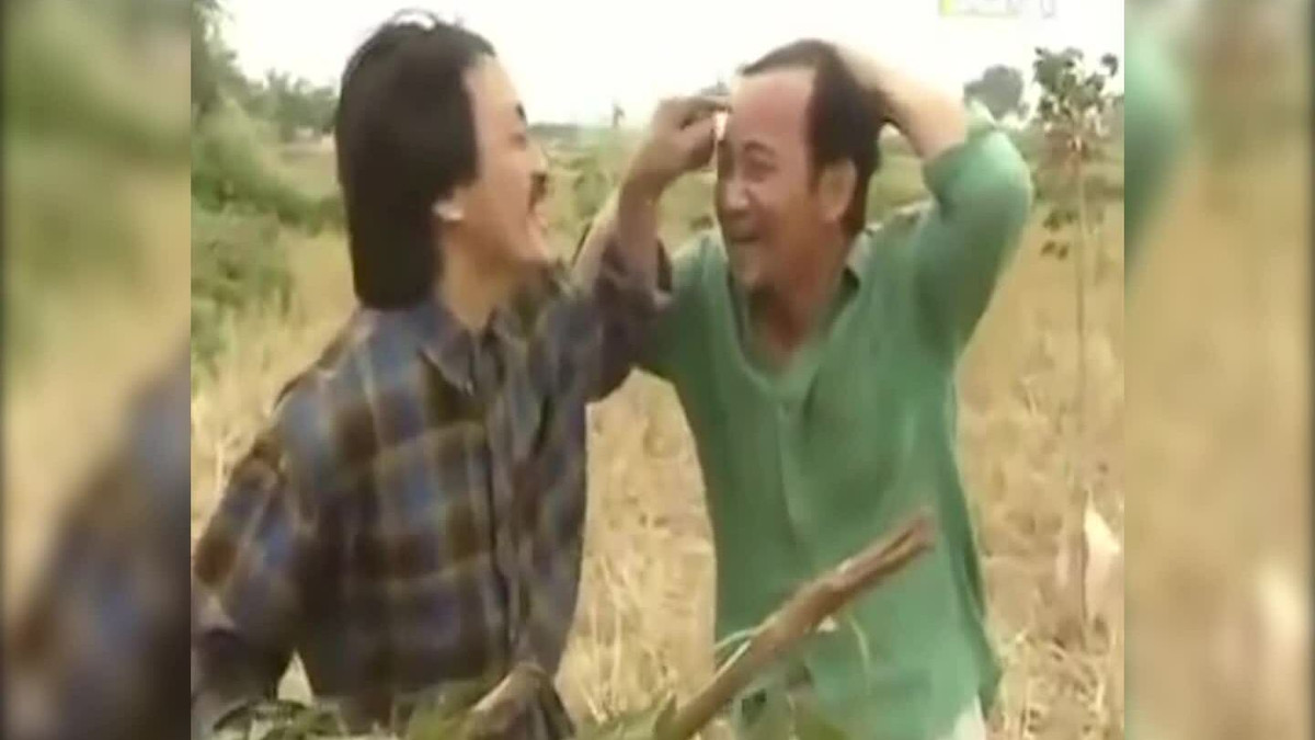 Tham gia rất nhiều vai diễn nhưng chỉ đến khi đóng chung trong chương trình "Gặp nhau cuối tuần" của đạo diễn Khải Hưng, tên tuổi của hai anh mới gắn liền với nhau và ngày càng được đông đảo khán giả biết đến.