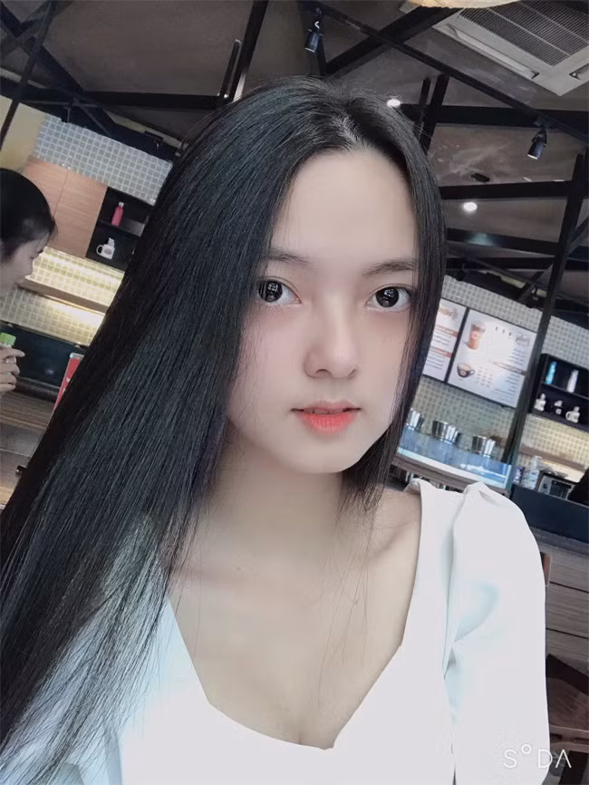 Nhiều người nhận xét ngoại hình của Mai Thảo Trang phù hợp với tiêu chí của cuộc thi Hoa hậu Việt Nam hơn.