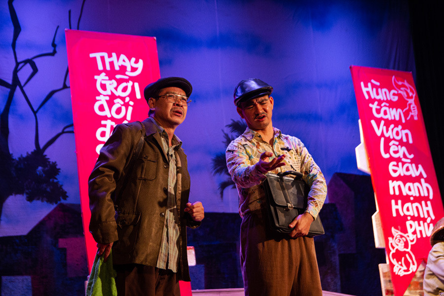 Xuân Bắc nhậm chức Phó Giám đốc Nhà hát Kịch Việt Nam vào ngày 1/9/2016. Cũng trong năm này, nghệ sĩ gốc Phú Thọ được phong tặng danh hiệu Nghệ sĩ Ưu tú. Năm 2020, dù ảnh hưởng bởi dịch COVID-19 nhưng Nhà hát Kịch vẫn hút lượng khán giả đông đảo. Ảnh: VNN.