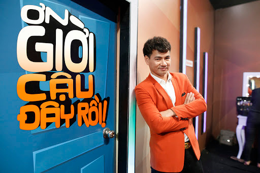 Xuân Bắc còn thành công trong vai trò của một MC hoạt ngôn, hài hước trong những chương trình ăn khách như: "Hỏi xoáy đáp xoay", "Đuổi hình bắt chữ", “Ơn giời! Cậu đây rồi”, "Chân ái"...