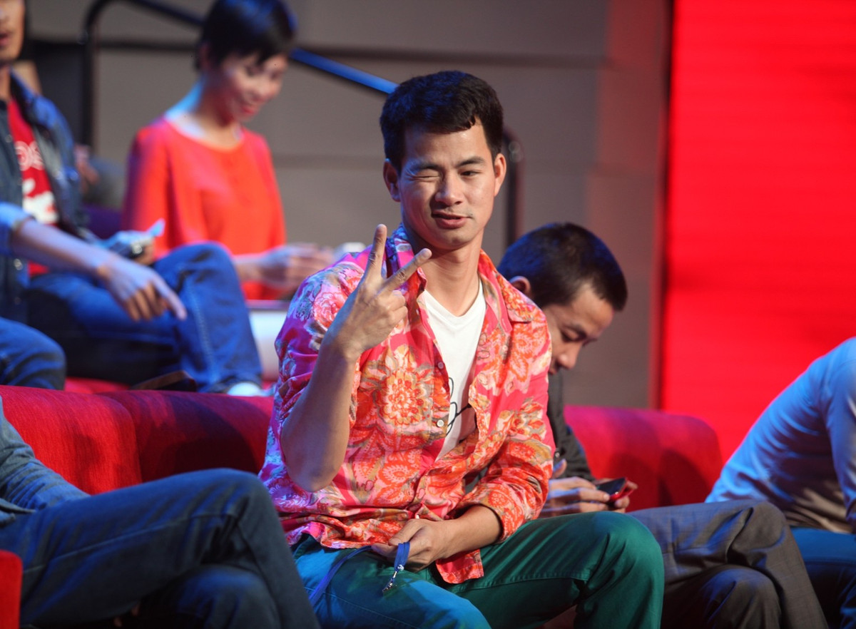 Tham gia nhiều vai trò nhưng Xuân Bắc khiến khán giả ấn tượng nhất với hình ảnh một danh hài. Nhờ lối diễn dí dỏm, hài hước, anh từng ghi dấu ấn mạnh mẽ trong chương trình như: Gặp nhau cuối tuần, Gặp nhau cuối năm, Táo quân... Ảnh: VNN.