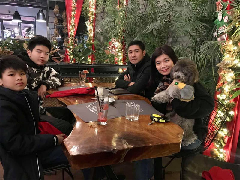 Diệp Anh dành nhiều thời gian chăm sóc cho hai con trai và chồng hơn.