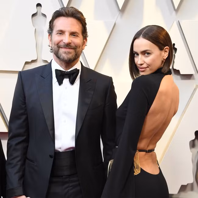 Cuối năm 2015, Irina Shayk hẹn hò với nam tài tử Hollywood Bradley Cooper và có một con gái chung vào tháng 3/2017. (Ảnh: Elle)