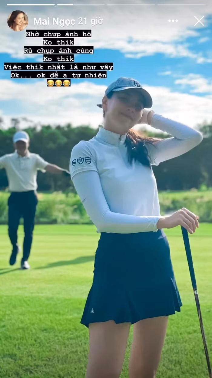 Hôn nhân viên mãn là thế nhưng nữ MC hiếm khi chia sẻ chuyện đời tư lên trang cá nhân. Thi thoảng, cô bày tỏ niềm hạnh phúc khi vẫn được chồng yêu thương, chiều chuộng như thuở mới yêu.