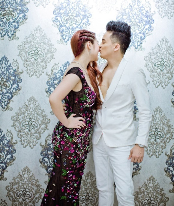 Năm 2018, Cao Thái Sơn bật mí người tình tin đồn một thời của mình là Đoàn Dạ Ly. Cô gái này từng là fan của nam ca sĩ và đã qua đời vì ung thư buồng trứng khi mới 25 tuổi.