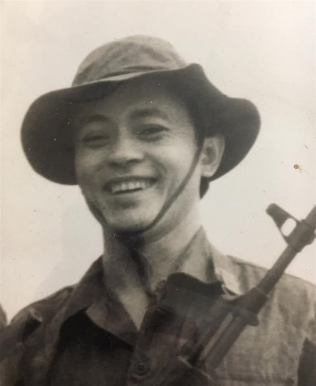 Trước khi quen mặt với khán giả trong vai trò diễn viên hài, Giang Còi là diễn viên chính kịch. (Ảnh: VTC)