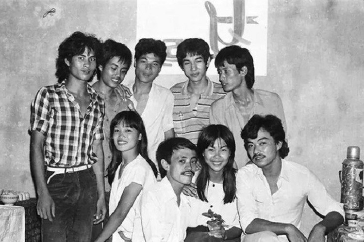 Anh tốt nghiệp Trường Đại học Sân khấu Điện ảnh, cùng khóa với các nghệ sĩ Chiều Xuân, Bùi Thạc Chuyên, Tú Oanh. (Ảnh: VTC)