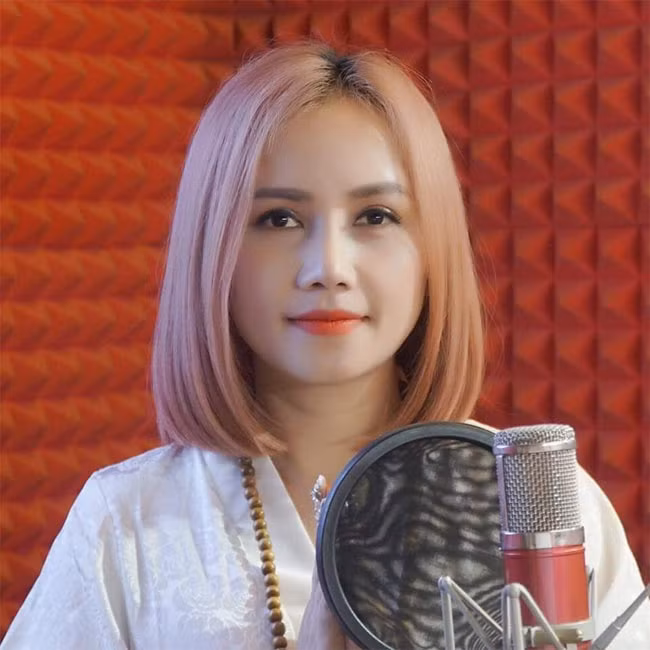 Nhan sac Hoang Yen truoc khi bi chong cu danh chay mau mui