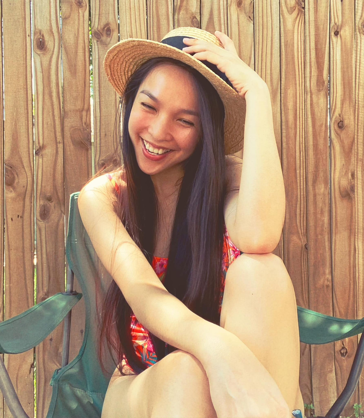 Ngắm hình ảnh mới xinh đẹp của Hiền Thục, ai nấy không khỏi trầm trồ trước vẻ đẹp "không tuổi" của nữ ca sĩ.