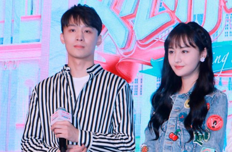 Khi mối quan hệ của hai người rạn nứt cũng là lúc thai nhi nhờ người mang hộ đã 7 tháng nhưng Trịnh Sảng kiên quyết đòi phá thai.