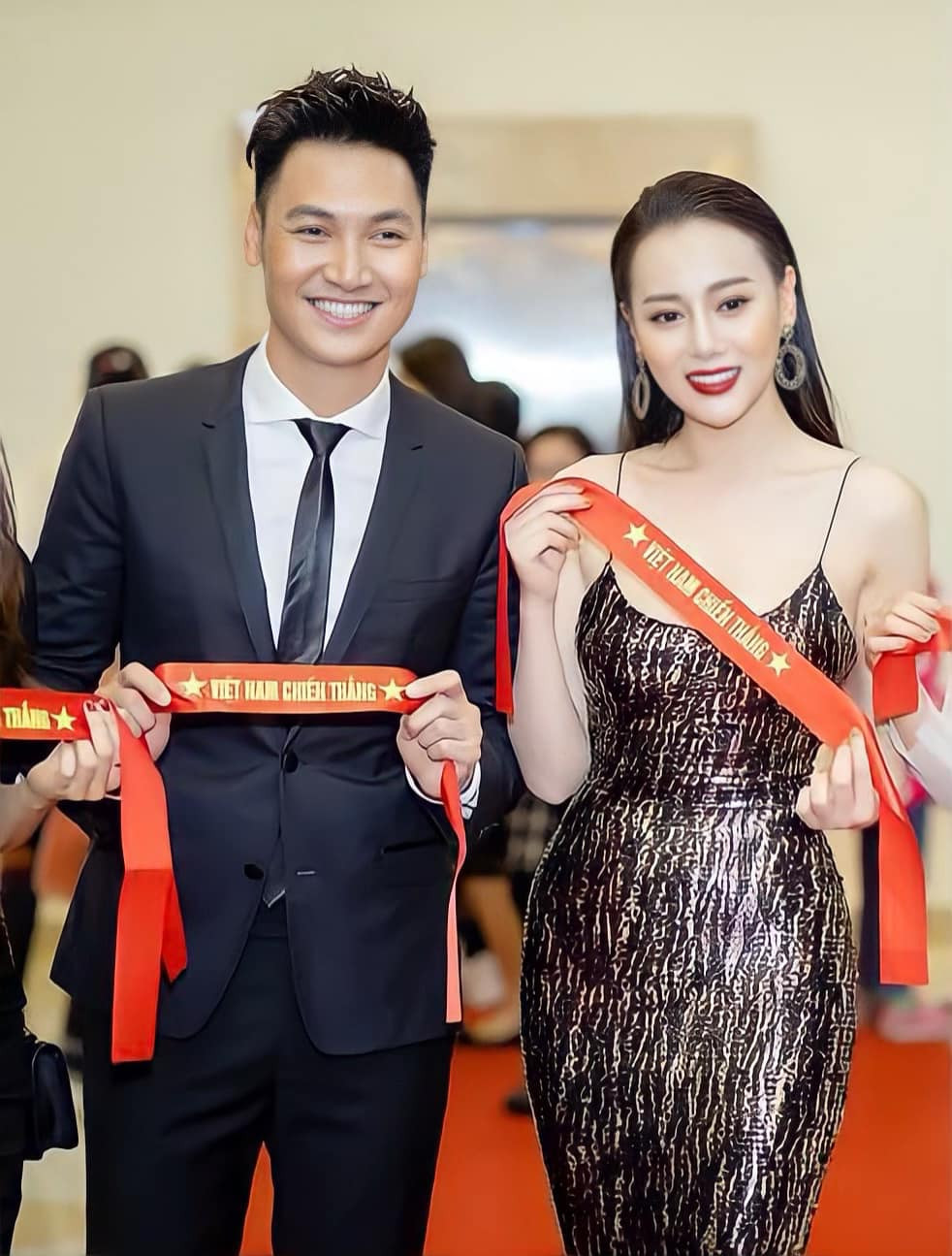 Phương Oanh và Mạnh Trường đang là cặp đôi ăn ý trong "Hương vị tình thân".