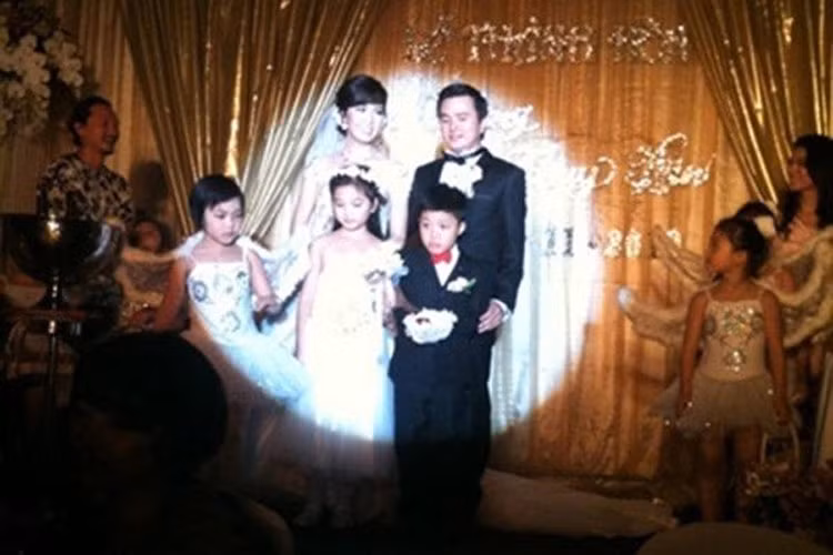 Tháng 11/2010, Thụy Vân kết hôn với giám đốc một công ty bất động sản tên Cao Hoàng, hơn cô 8 tuổi. (Ảnh: baogiaothong.vn)