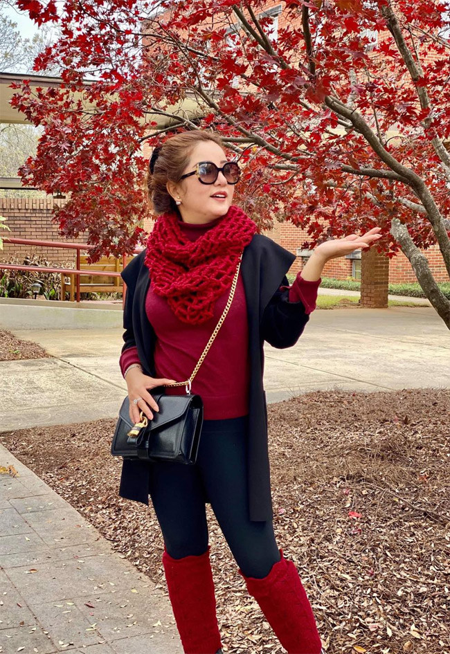 Thỉnh thoảng, nữ diễn viên 45 tuổi ra chợ mua đồ ăn tích trữ trong 10 ngày.