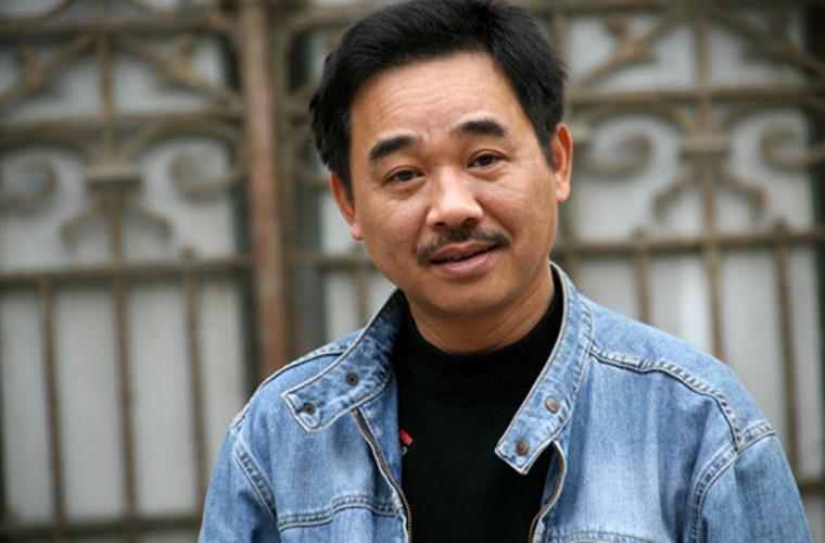 Cách đây vài năm, Quốc Khánh quyết định ngừng chơi Facebook vì muốn giữ kín chuyện riêng tư và thấy mất thời gian với mạng xã hội.