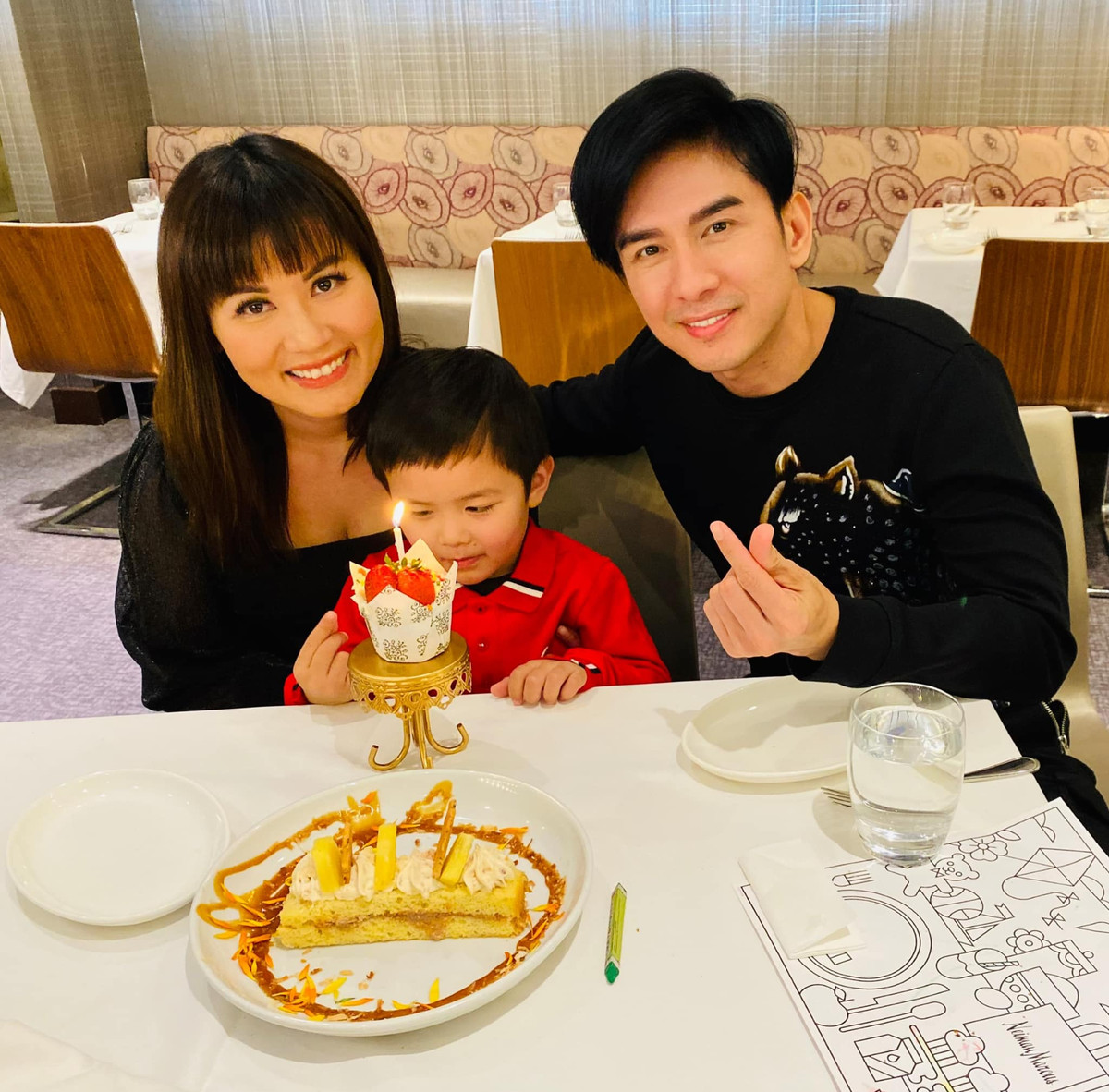 Thường sống xa cách nhau kể từ khi kết hôn, nam ca sĩ đã nghĩ đến chuyện nghỉ ngơi để dành nhiều thời gian hơn cho vợ con.