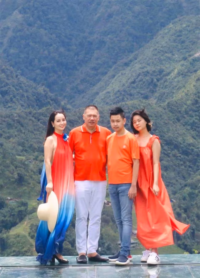 Hai con cua dien vien Mai Thu Huyen lon bong, xinh dep