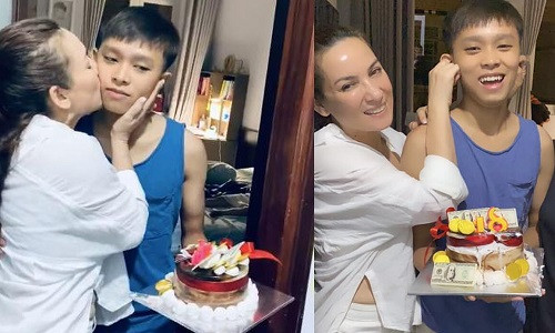 Phi Nhung bi fan quay lung giua on ao voi Ho Van Cuong