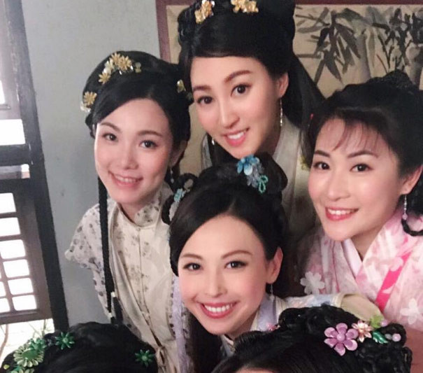 Sau khi nhận giải á hậu 2 Hoa hậu Hong Kong 2014, Hà Diễm Quyên đóng vai phụ trong một số bộ phim như: “Thiên mệnh”, “Mái ấm gia đình”, “Cung tâm kế 2”...