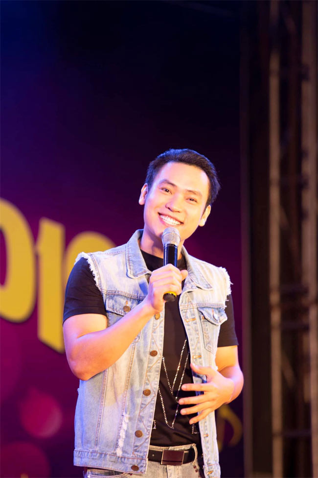 Hiện tại, Duy Khoa không hoạt động âm nhạc thường xuyên nữa mà chỉ thỉnh thoảng xuất hiện trong một số chương trình quy mô nhỏ và làm nhạc sĩ viết nhạc cho nhiều ca sĩ trẻ.