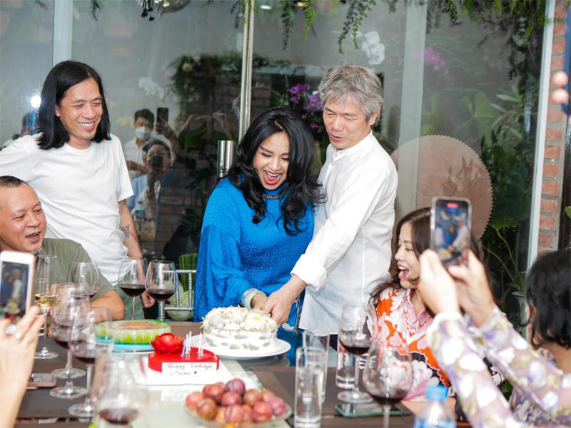 Tháng 1/2021, Thanh Lam được bạn trai cầu hôn và cô đã nhận lời.