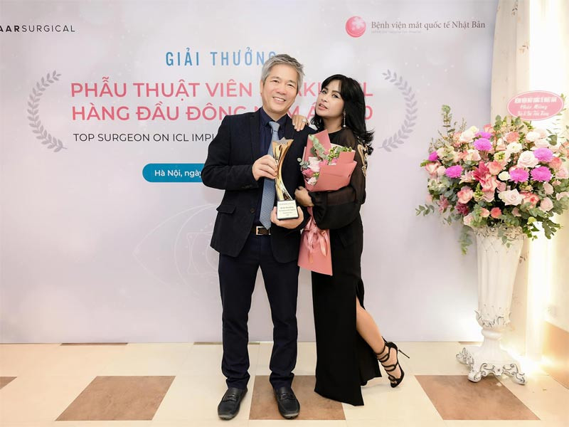 Con riêng của cả hai anh chị đều ủng hộ chuyện tình của họ.