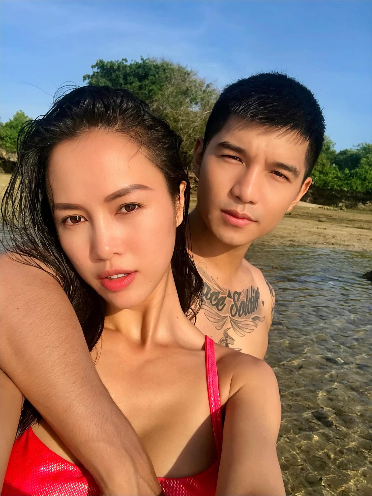 Mải mê với công việc người mẫu kiêm diễn viên, quả bom sexy Vũ Ngọc Anh vẫn chưa tính đến chuyện kết hôn.