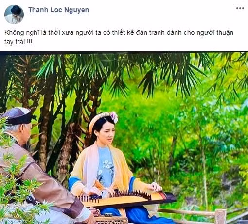 Xem cảnh Nhã Phương đánh đàn tranh trong “Trạng Quỳnh”, nghệ sĩ Thành Lộc nhận xét: “Không nghĩ là ngày xưa người ta có thể thiết kế đàn tranh dành cho người thuận tay trái”. (Ảnh: FBNV)