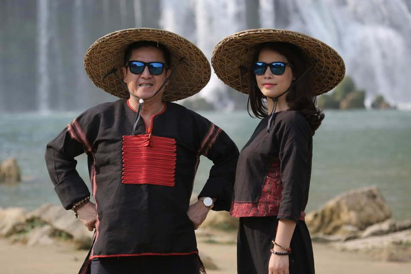 Kể từ khi công khai tình cảm, Chí Trung và bạn gái Ý Lan "dính nhau như sam" thường xuyên hẹn hò lãng mạn, đi du lịch cùng nhau.