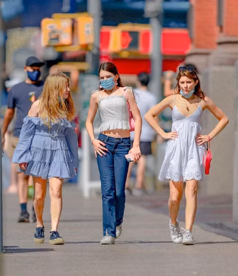 Cô bé được cho là có vóc dáng nhỉnh hơn các bạn cùng lứa.