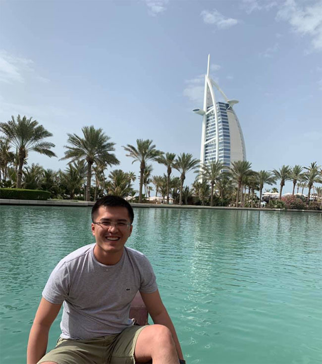 Ngọc Hân ấn tượng với bạn trai ngay từ lần đầu gặp gỡ bởi sự hóm hỉnh và thông minh của anh.