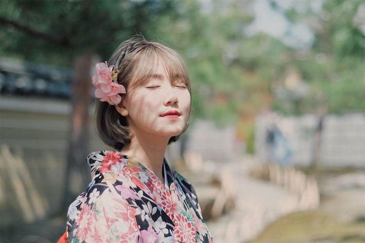 Trịnh Phương sinh năm 1991, từng là hot girl.