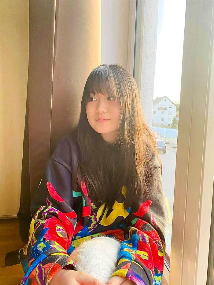 Janet Ngo sở hữu vẻ đẹp dịu dàng, nữ tính.