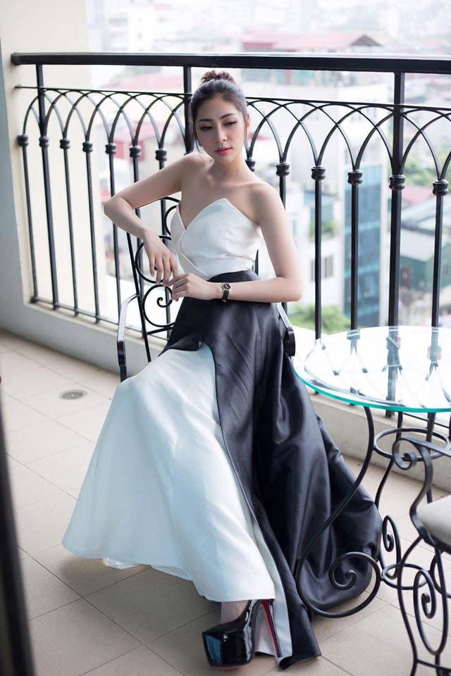 Thu Thảo còn thử sức làm diễn viên. Cô từng đóng: "Vệ sĩ tiểu thư và chàng khờ", "Người thương kẻ nhớ", "Hot girl làm vợ".