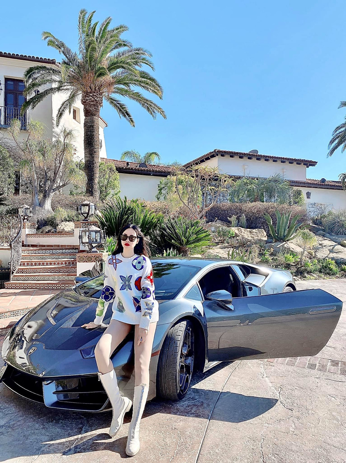 Là con dâu tỷ phú Hoàng Kiều, Đào Lan Phương có cuộc sống xa hoa, sang chảnh đáng mơ ước.