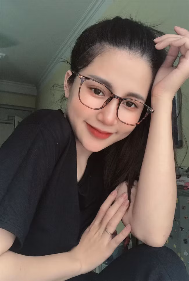 Vo dep, con xinh cua dien vien dong vai Dong “Mua hoa tim lai”-Hinh-4