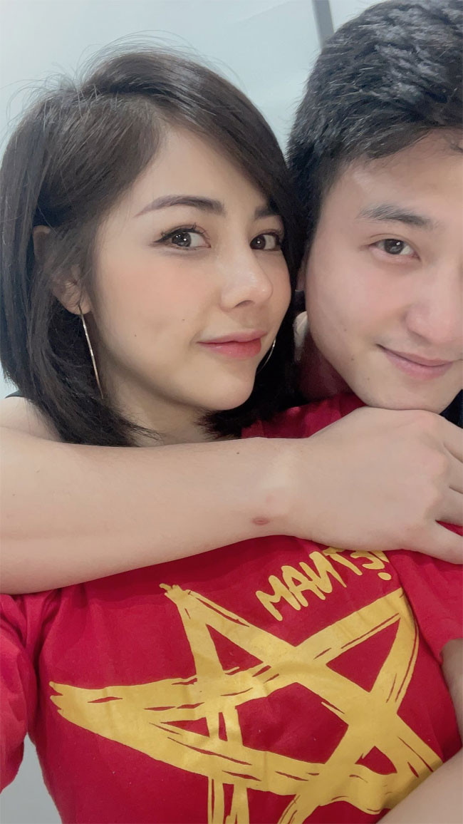 Không chỉ bụng phệ mà vẻ ngoài của Huỳnh Anh cũng bị một số nhận xét là già hẳn đi từ khi hẹn hò với Bạch Lan Phương.