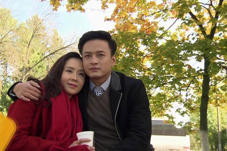 Một phần vì tạo hình nhân vật, một phần vì thời gian đã cách hiện tại 4 năm nên ngoại hình của Hồng Diễm đã khác xa so với bây giờ. (Ảnh: Tiền phong)