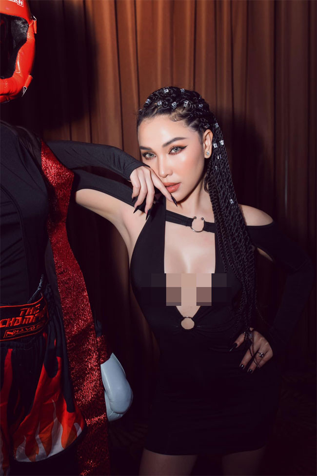 Cũng từ đó, Quỳnh Thư bị chỉ trích là "con giáp thứ 13" phá hoại hạnh phúc gia đình Diệp Lâm Anh.