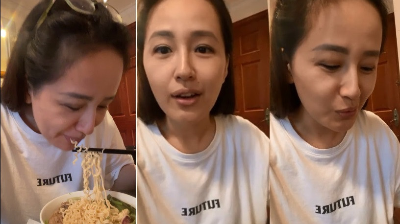 Mới đây nhất, trong livestream của mình, Hoa hậu Mai Phương Thúy còn khiến dân tình giật mình khi để lộ gương mặt mộc kém sắc. Nàng hậu chia sẻ về sự cố trẹo cổ tại nhà và khoe bát mỳ tôm siêu ngon của mình.